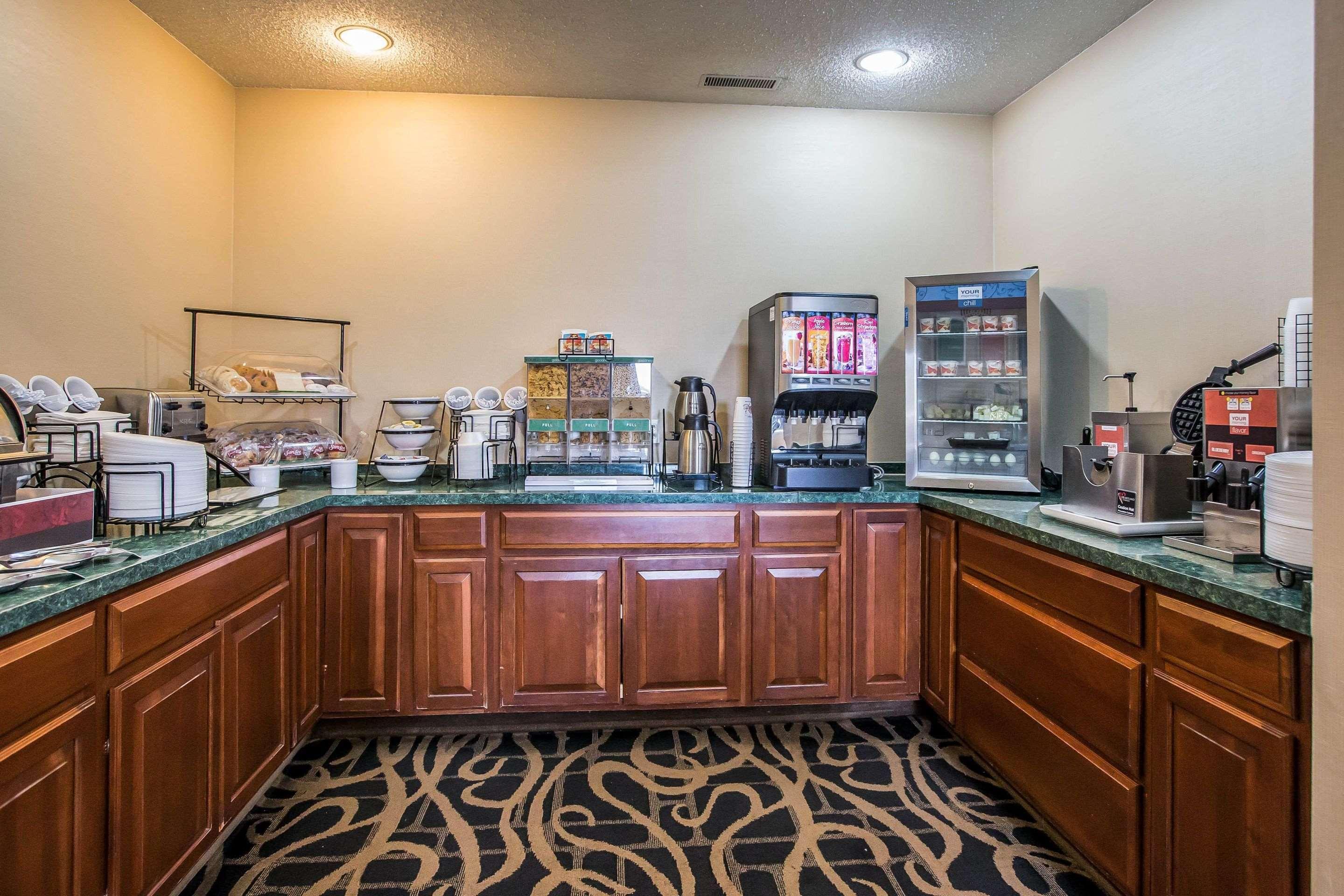 Quality Inn & Suites Mendota Near I-39 Buitenkant foto